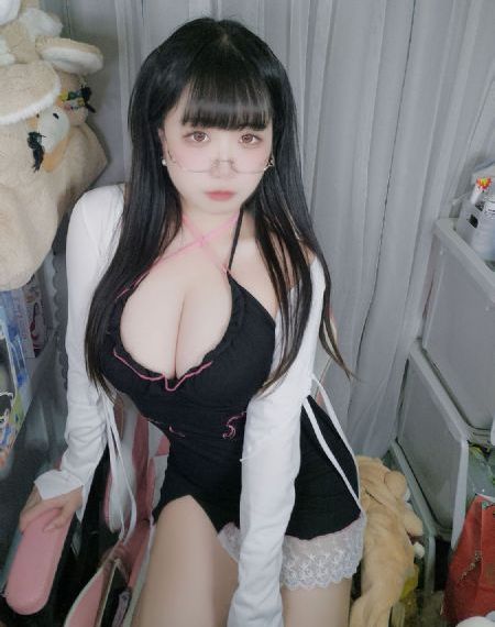 小荡货腿张开让我cao爽视频_1080电影在线看
