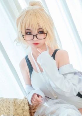 色婷婷国产精品久久宝臀_1080超清免费观看