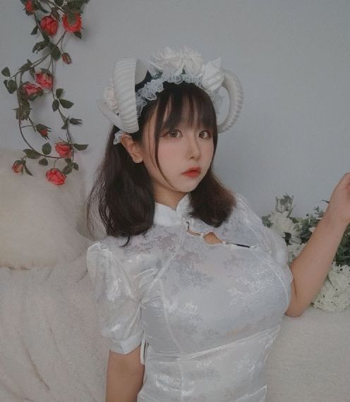 免费成人激情视频_720高清视频播放