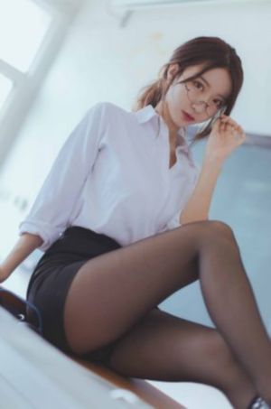 三个男人躁我一个爽视频免费_720动漫免费观看