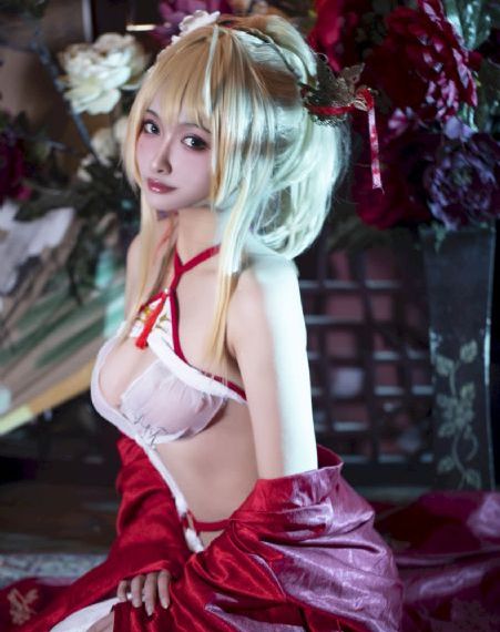 被男人吃奶很爽的毛片两男一女_1080在线观看完整版