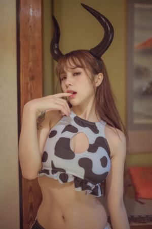 欧美熟妇大BBwBBw无码_短视频完整无删减版